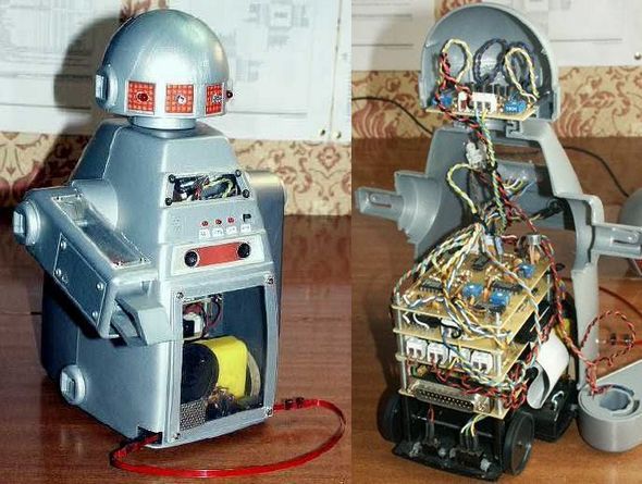 robot-tunedmaked-phiên bản-gốc-robot-monty