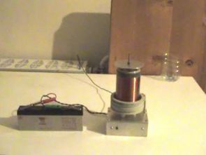 Solid State Tesla Coil Circuits