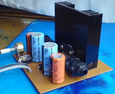 TDA1554Q 2X22W Amplifier Circuit