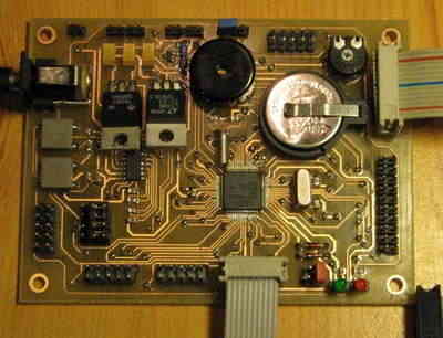 ARM7 LPC2138 Universal Control Board