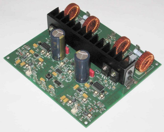 amplifier-class-d-power-amplifier-sigma-delta-modulator-preamplifier