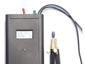 ATmega8 FT232R USB ESR Meter Circuit