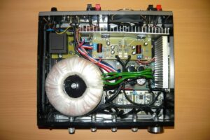 LM3886 LM1036 Quadraphonic Amplifier 4x50W Soft Start Fan Control