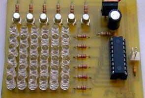 PIC16F628 PICBASIC 36 Led Matrix