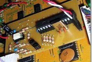 PIC16F876 Roland DG CMU-800 Midi Modifikasyonu