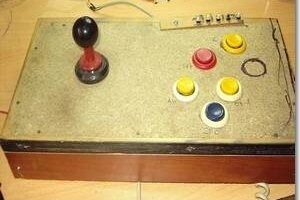 Emülatör için el yapımı arcade joystick