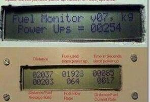 PIC16F84 oto yakıt yüketim monitörü benzin göstergesi