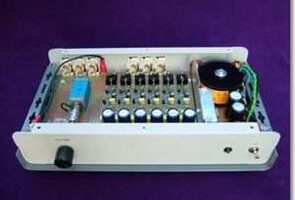 Ev sinema sistemi ve sadc için 5.1 preamplifikatör