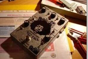 2 Transistörlü Basit Gitar Efekt Devresi Fuzz Face