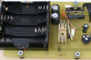 TDA7056AB stereo amplifikatör devresi (pil beslemeli)