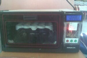 İki sensörlü Kuluçka makinesi PIC16F877 SHT11 DS18B20 DS1302