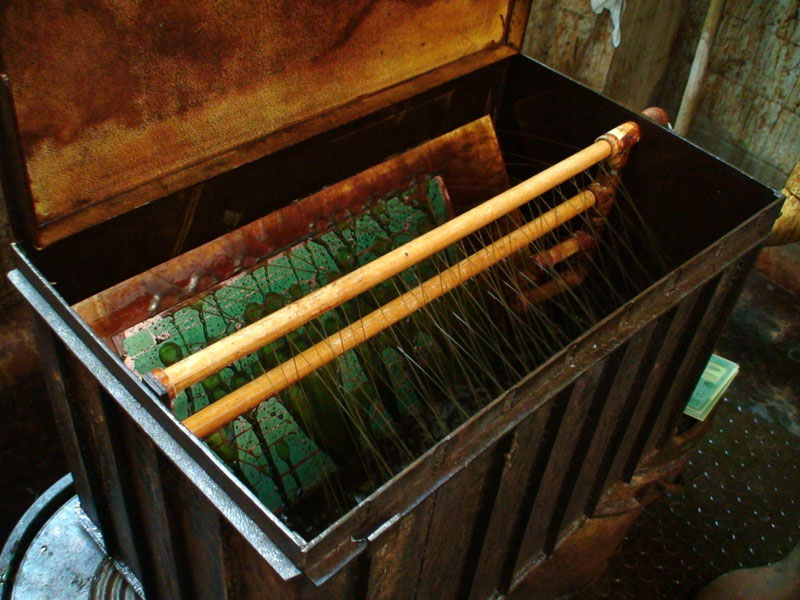 ferrik klorur ile bakir asindirma banyosu ferric chloride and copper etching bath