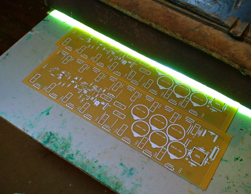 komponent baskisi tamamlanmis pcb ornegi example of a pcb with component printing completed