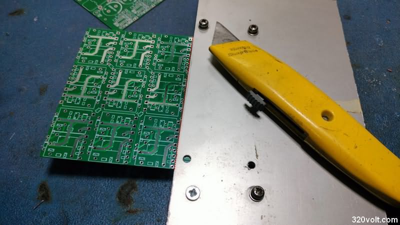 fr4-pcb-cut-utility-knife