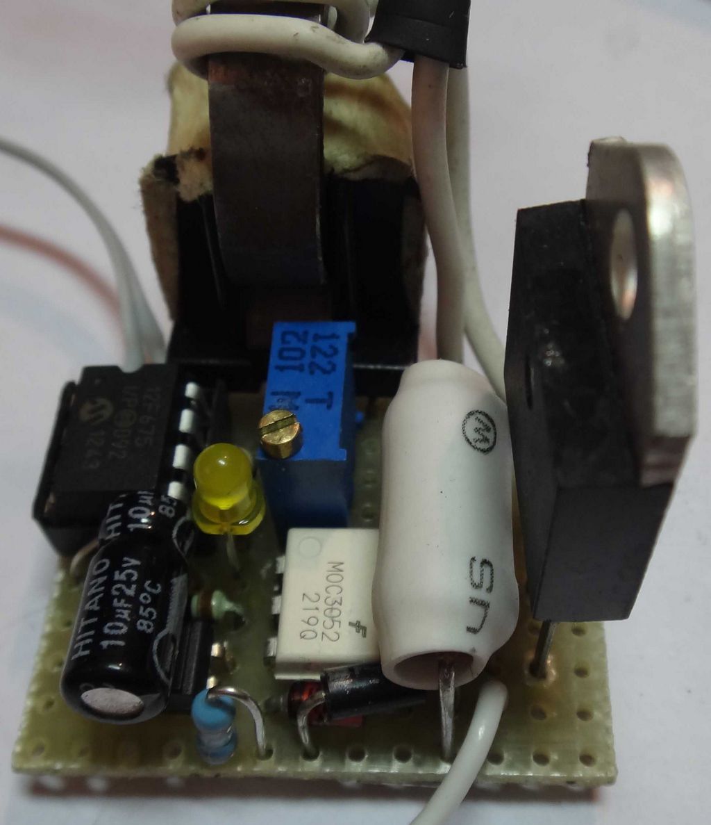 electrode heater current stabilization circuit pic12f675 triac control circuit current transformer current sensor heater control circuit