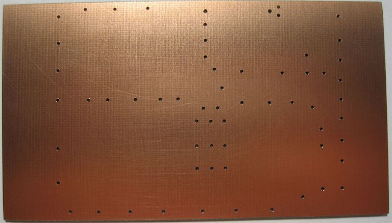 6 watt rf amplifier bottom surface ground plane