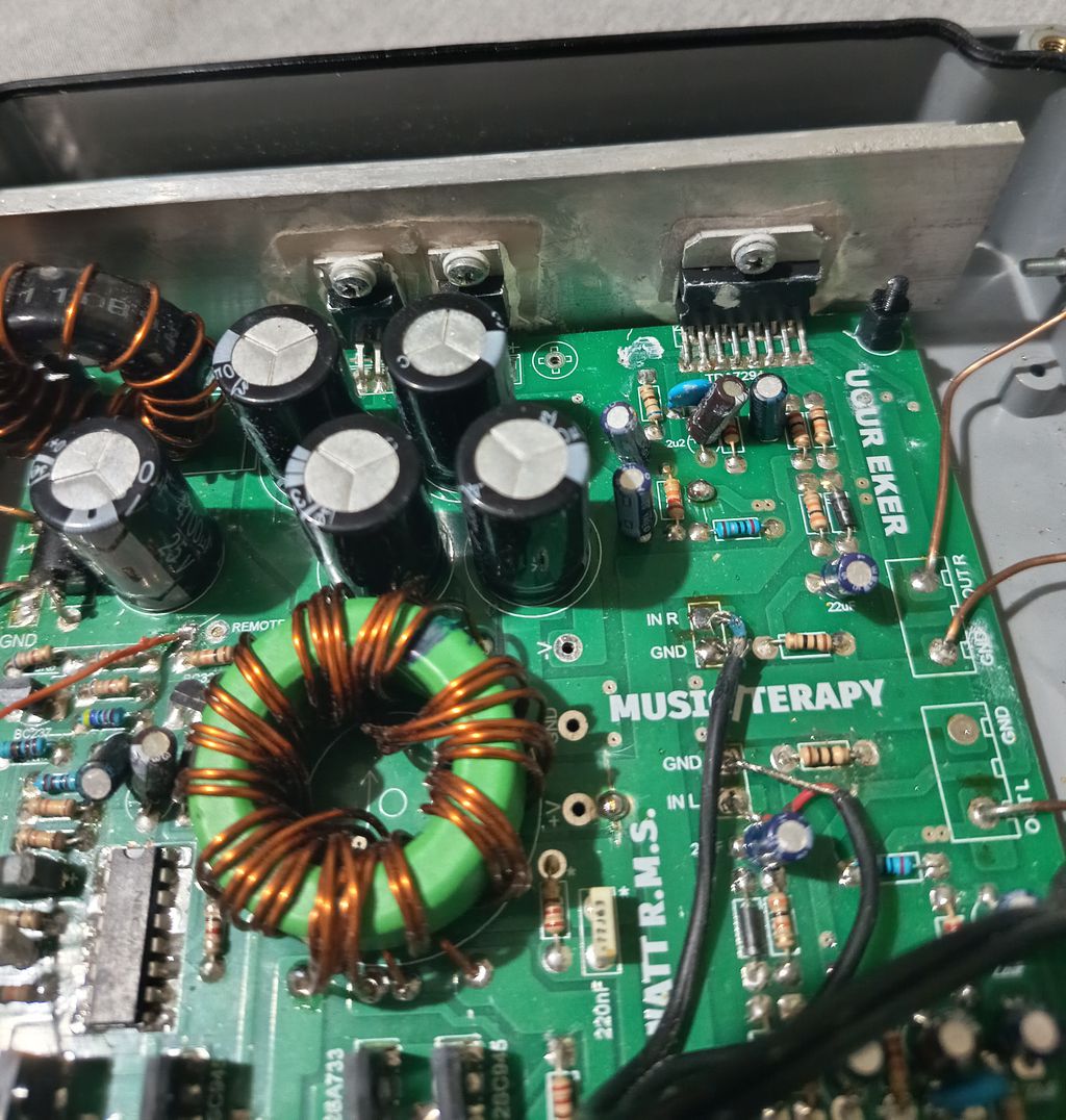 vehicle amplifier power circuit supported by tl494 upc494