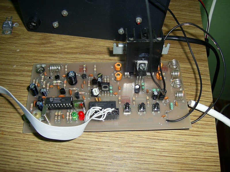 8W PLL FM Verici Devresi TSA5511 PIC16F84 2 8w pll fm transmitter circuit tsa5511 pic16f84 2sc1971 power supply unit